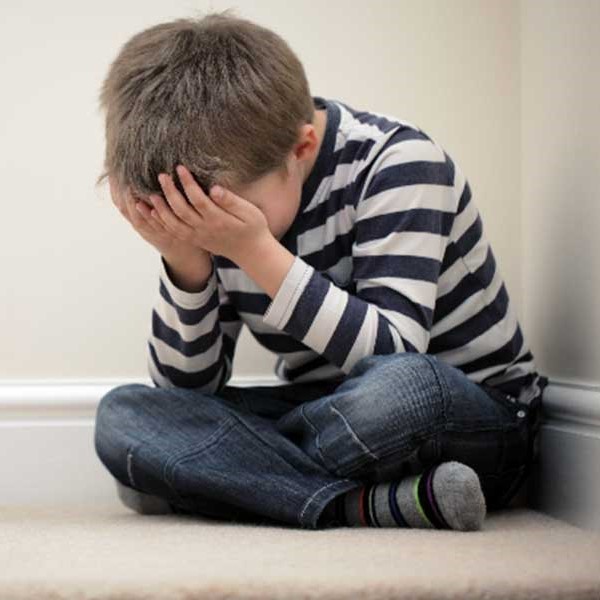 علائم افسردگی کودکان و روش هایی برای درمان آن